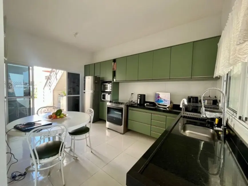 Casa de Condomínio com 3 quartos à venda, 157m2 em Salto - SP - imagem 3 Foto 3 de Casa de Condomínio com 3 quartos à venda, 157m2 em Salto - SP