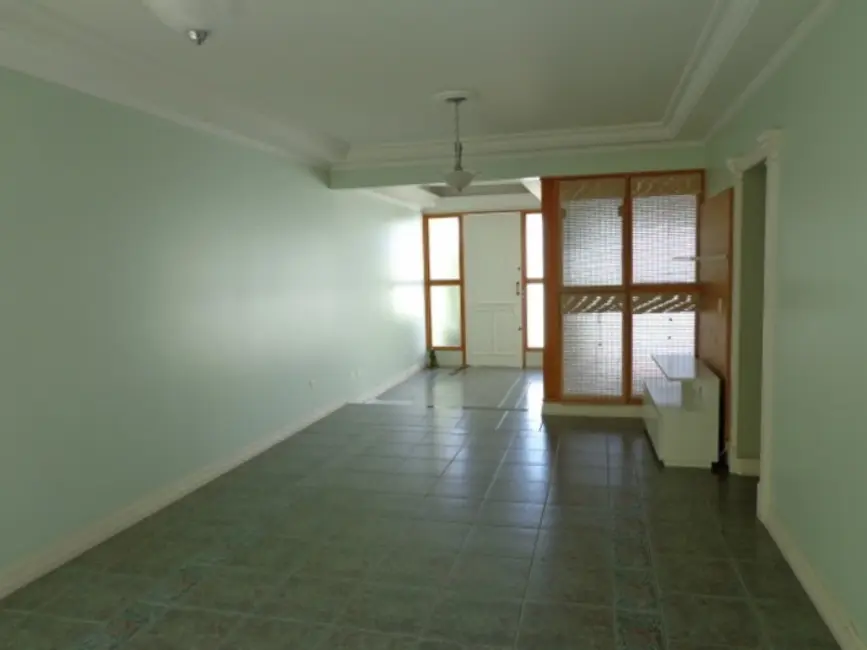 Foto 6 de Casa com 4 quartos à venda, 250m2 em Parque Residencial Presidente Médici, Itu - SP