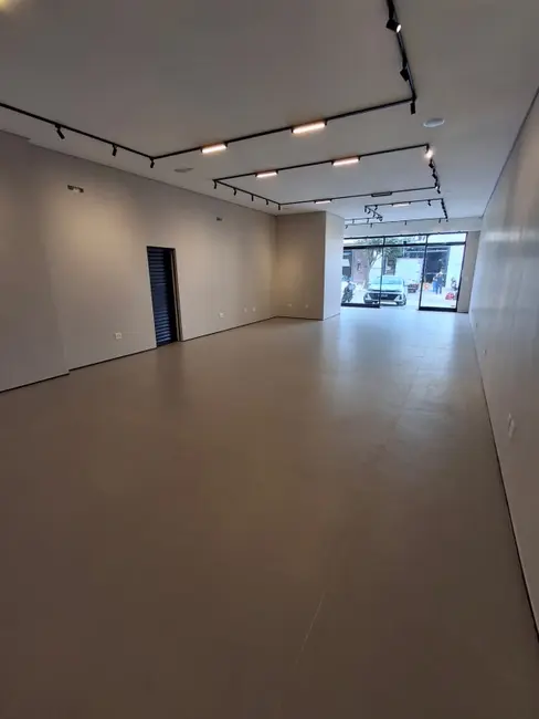 Sala Comercial para alugar, 130m2 em Itu Novo Centro, Itu - SP - imagem 3 Foto 3 de Sala Comercial para alugar, 130m2 em Itu Novo Centro, Itu - SP