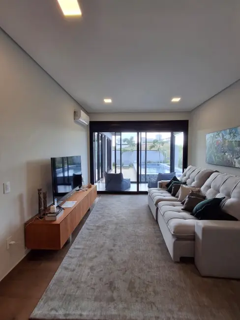 Casa de Condomínio com 4 quartos à venda, 354m2 em Itu - SP - imagem 6 Foto 6 de Casa de Condomínio com 4 quartos à venda, 354m2 em Itu - SP