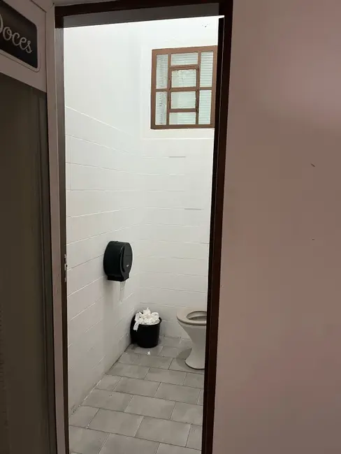 Sala Comercial à venda, 260m2 em Centro, Salto - SP - imagem 9 Foto 9 de Sala Comercial à venda, 260m2 em Centro, Salto - SP