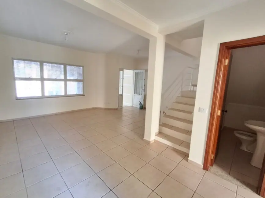 Foto 4 de Casa com 3 quartos à venda, 110m2 em Jardim Agarussi, Itu - SP