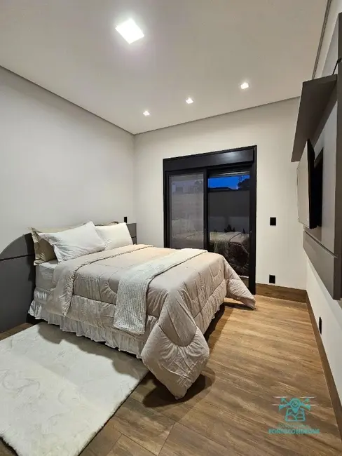 Foto 3 de Casa com 4 quartos à venda, 272m2 em Pinheirinho, Itu - SP