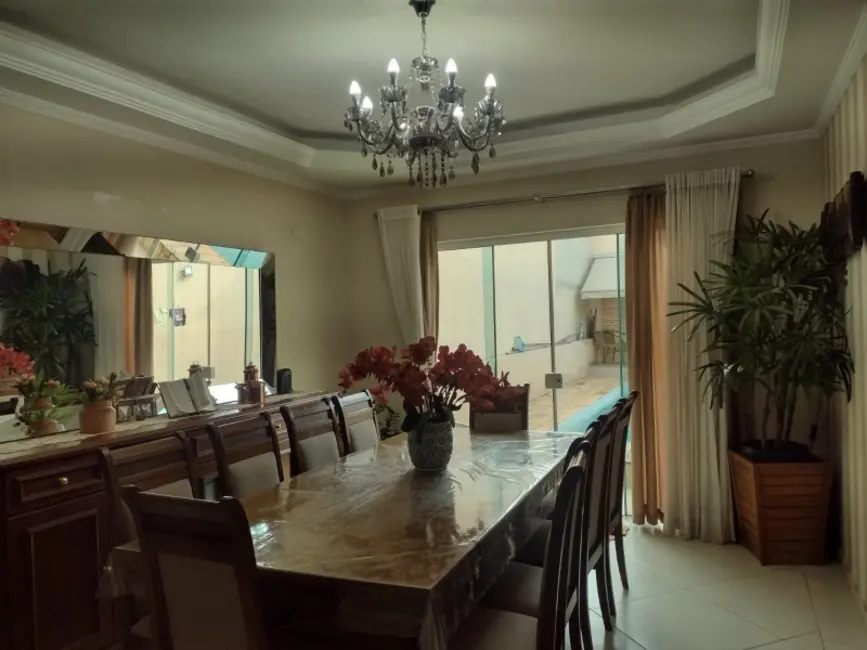 Foto 3 de Casa com 3 quartos à venda, 172m2 em Parque das Rosas, Itu - SP