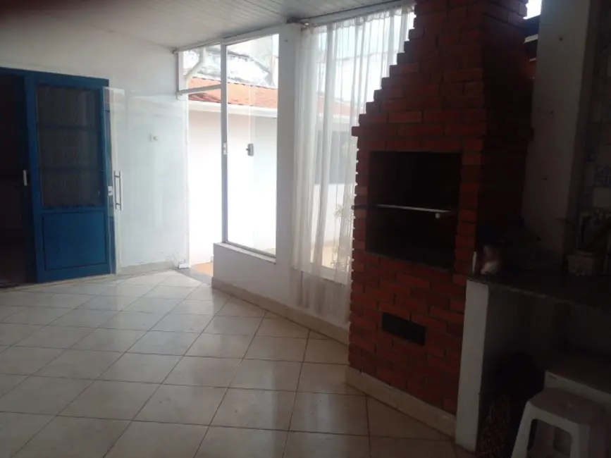 Casa com 2 quartos à venda, 171m2 em Vila Santa Terezinha, Itu - SP - imagem 4 Foto 4 de Casa com 2 quartos à venda, 171m2 em Vila Santa Terezinha, Itu - SP