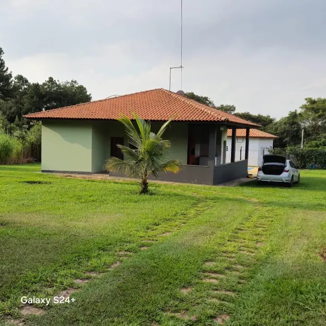 Foto 2 de Chácara com 2 quartos à venda, 175m2 em Chácara Carolina, Itu - SP