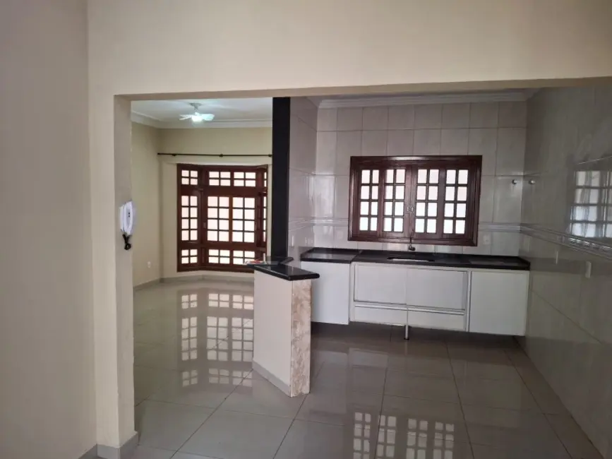 Foto 1 de Casa com 2 quartos à venda, 80m2 em Jardim Aeroporto I, Itu - SP