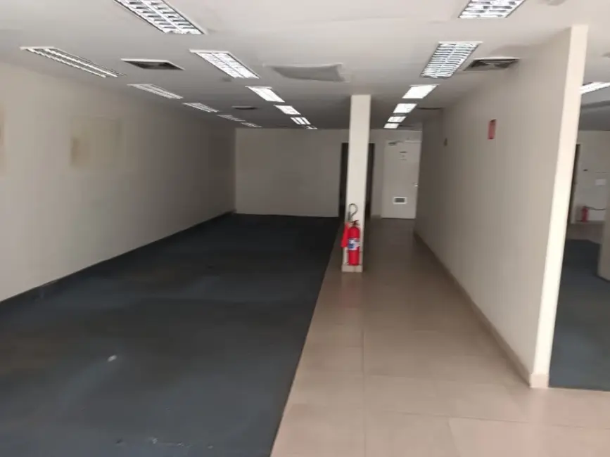 Foto 5 de Armazém / Galpão à venda, 695m2 em Centro, Itu - SP