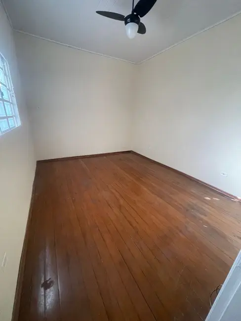 Foto 2 de Casa com 4 quartos para alugar, 180m2 em Centro, Itu - SP