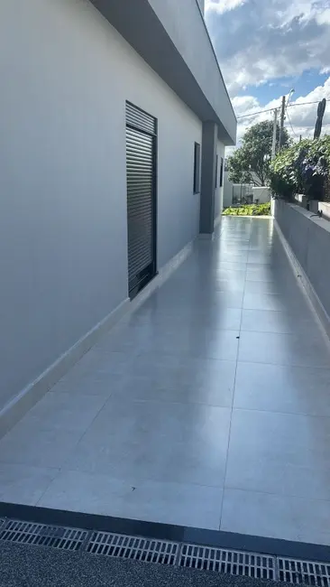 Foto 2 de Casa de Condomínio com 4 quartos à venda, 250m2 em Terras de Mont Serrat, Salto - SP