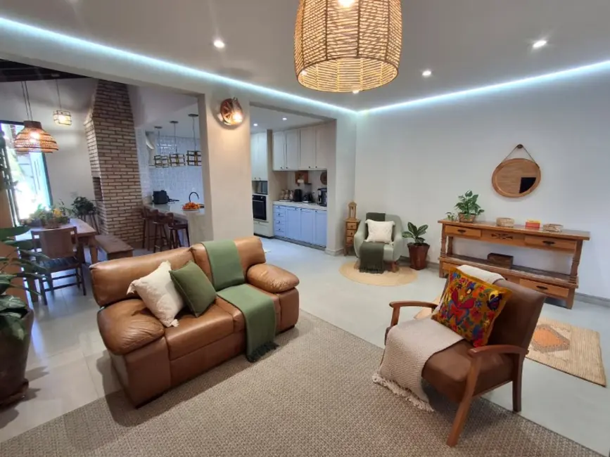 Casa com 3 quartos à venda, 136m2 em Vila Padre Bento, Itu - SP - imagem 2 Foto 2 de Casa com 3 quartos à venda, 136m2 em Vila Padre Bento, Itu - SP