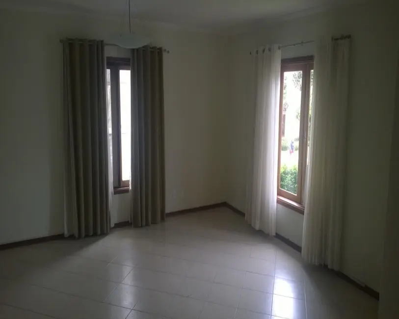 Foto 3 de Casa com 3 quartos à venda, 234m2 em Jardim Theodora, Itu - SP