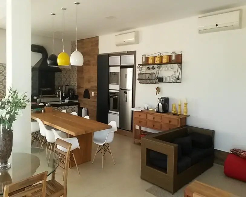 Foto 6 de Casa com 3 quartos à venda, 500m2 em Salto - SP