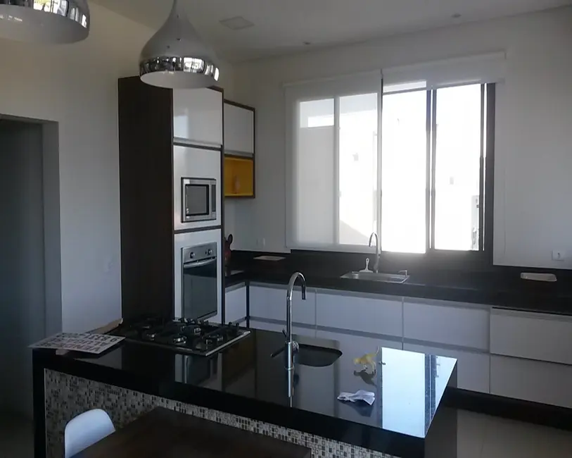 Foto 7 de Casa com 3 quartos à venda, 500m2 em Salto - SP