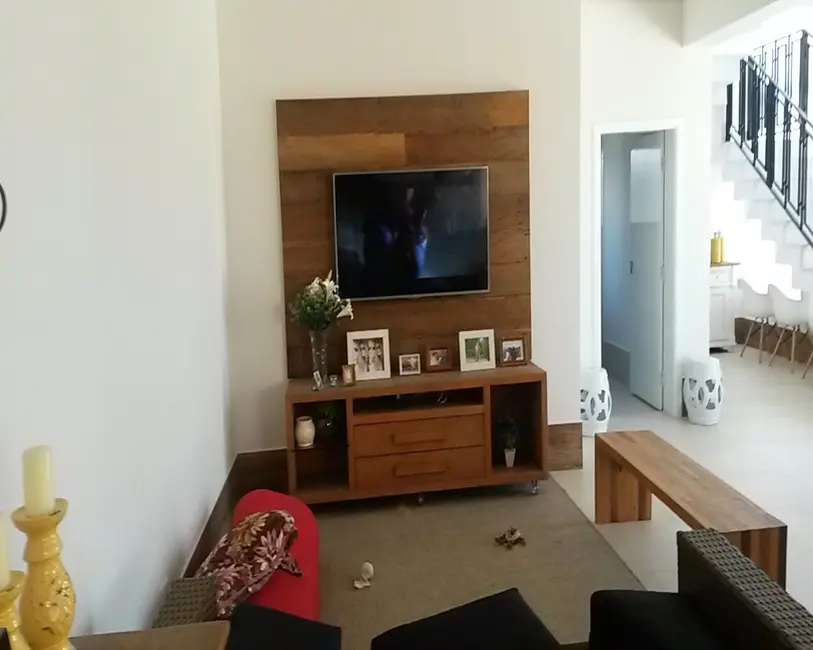 Foto 3 de Casa com 3 quartos à venda, 500m2 em Salto - SP