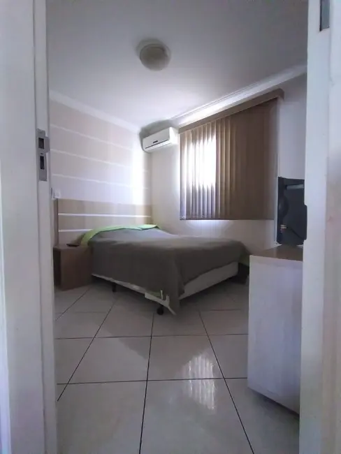 Casa de Condomínio com 3 quartos à venda, 200m2 em Bairro Campos de Santo Antônio, Itu - SP - imagem 5 Foto 5 de Casa de Condomínio com 3 quartos à venda, 200m2 em Bairro Campos de Santo Antônio, Itu - SP