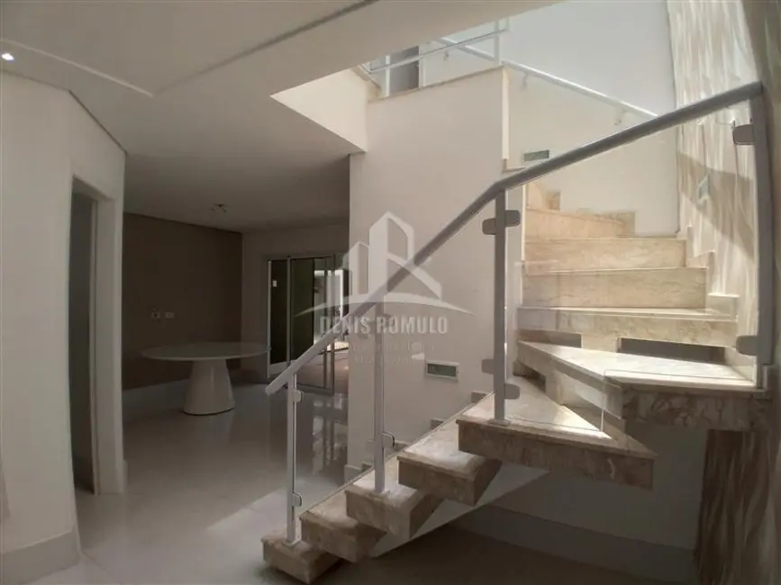 Sobrado com 3 quartos à venda, 137m2 em Parque Mandaqui, São Paulo - SP - imagem 9 Foto 9 de Sobrado com 3 quartos à venda, 137m2 em Parque Mandaqui, São Paulo - SP