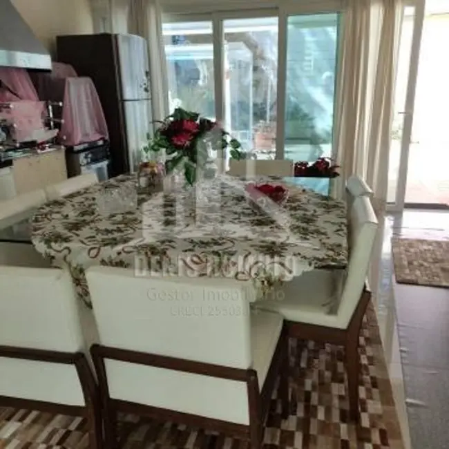 Foto 7 de Casa de Condomínio com 3 quartos à venda, 249m2 em Quintas do Ingaí, Santana De Parnaiba - SP