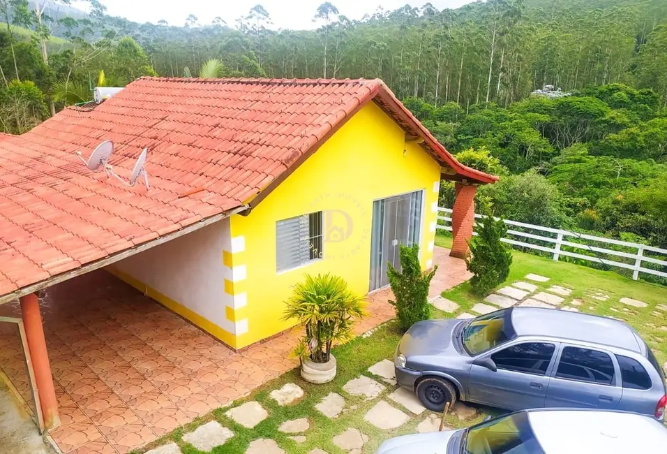 Foto 2 de Chácara com 2 quartos à venda, 140m2 em Monteiro Lobato - SP