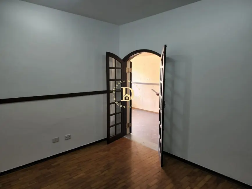 Foto 9 de Casa com 4 quartos à venda, 280m2 em Sao Jose Dos Campos - SP