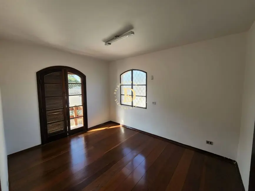 Foto 3 de Casa com 4 quartos à venda, 280m2 em Sao Jose Dos Campos - SP