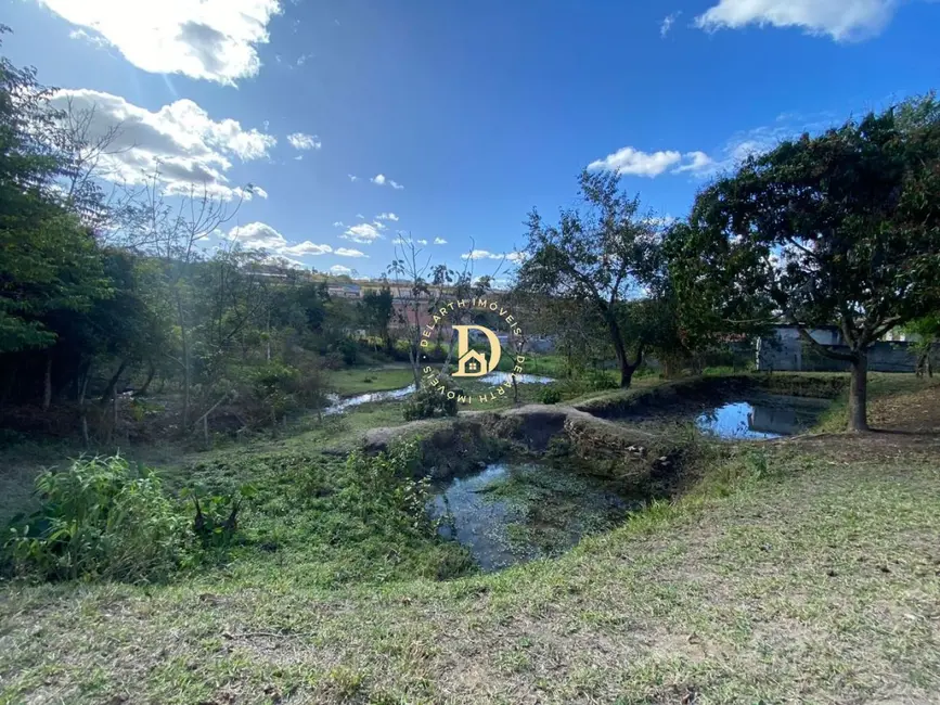 Foto 1 de Terreno / Lote à venda, 1650m2 em Sao Jose Dos Campos - SP