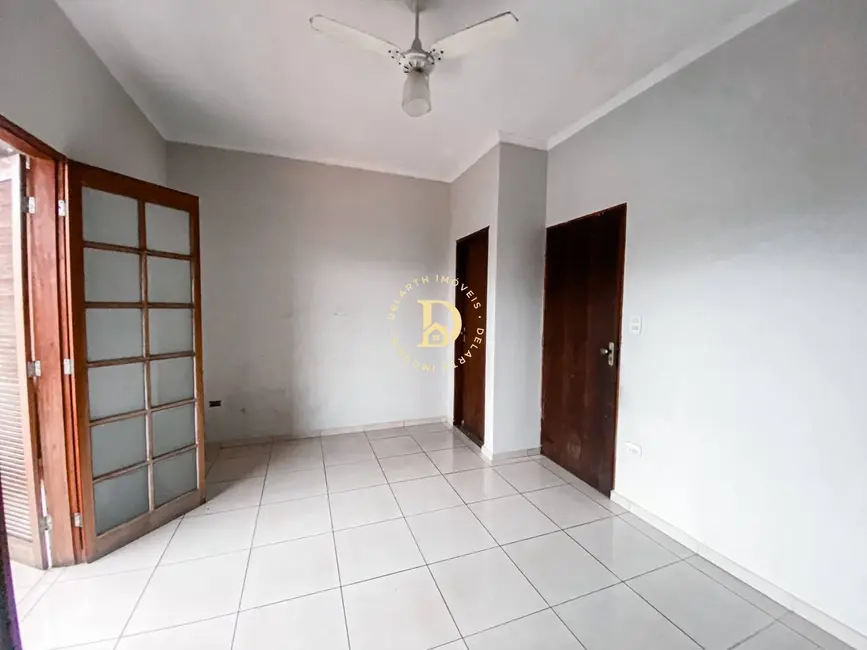 Foto 3 de Sobrado com 3 quartos à venda, 140m2 em Parque dos Príncipes, Jacarei - SP