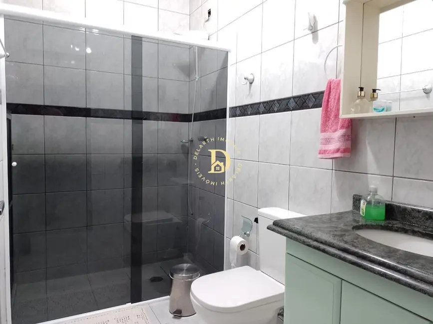 Foto 8 de Sobrado com 4 quartos à venda, 184m2 em Sao Jose Dos Campos - SP