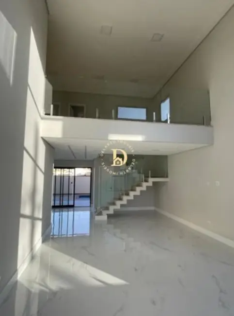 Foto 4 de Casa de Condomínio com 3 quartos para alugar, 260m2 em Bairro do Grama, Cacapava - SP