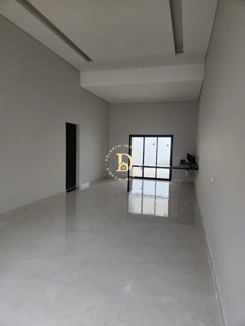 Foto 1 de Casa com 3 quartos à venda, 140m2 em Village das Flores, Cacapava - SP