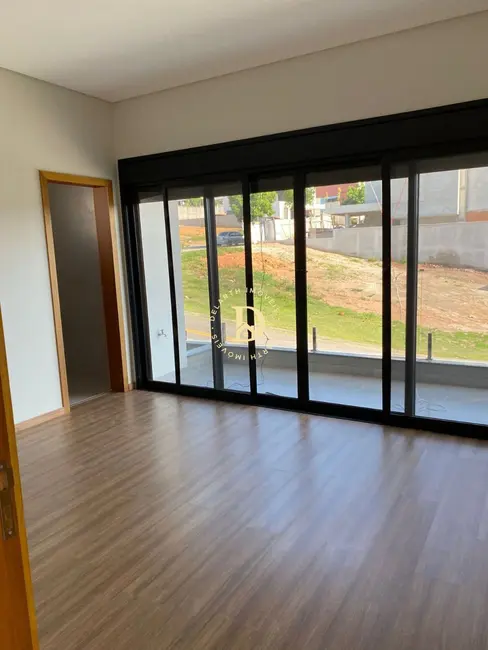 Casa de Condomínio com 4 quartos à venda, 420m2 em Sao Jose Dos Campos - SP - imagem 8 Foto 8 de Casa de Condomínio com 4 quartos à venda, 420m2 em Sao Jose Dos Campos - SP