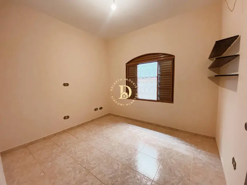Casa com 3 quartos à venda, 280m2 em Vila Aprazível, Jacarei - SP - imagem 7 Foto 7 de Casa com 3 quartos à venda, 280m2 em Vila Aprazível, Jacarei - SP