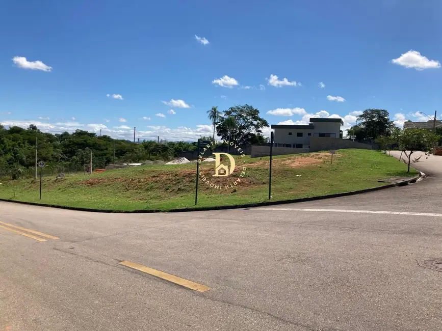 Foto 1 de Terreno / Lote à venda, 486m2 em Bairro do Grama, Cacapava - SP