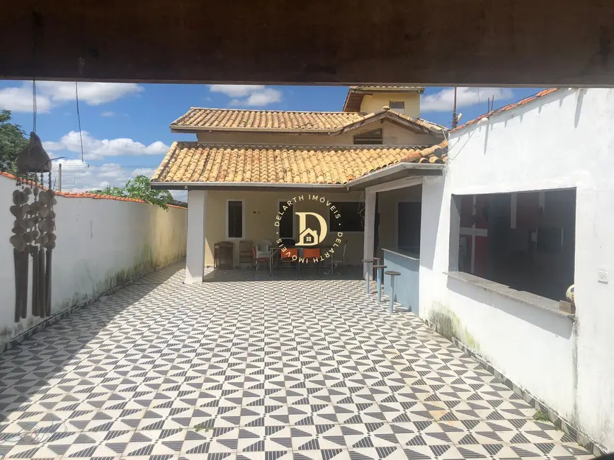 Foto 2 de Chácara com 4 quartos à venda, 80m2 em Jardim Jacinto, Jacarei - SP