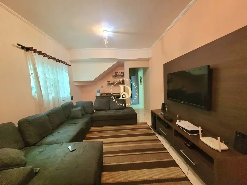 Foto 1 de Sobrado com 3 quartos à venda, 186m2 em Sao Jose Dos Campos - SP
