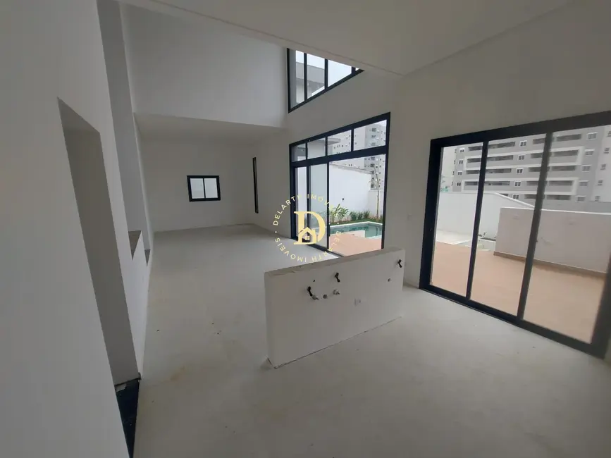 Foto 2 de Casa de Condomínio com 4 quartos à venda, 305m2 em Sao Jose Dos Campos - SP