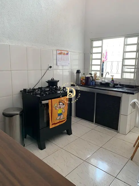 Foto 2 de Casa com 3 quartos à venda, 74m2 em Sao Jose Dos Campos - SP