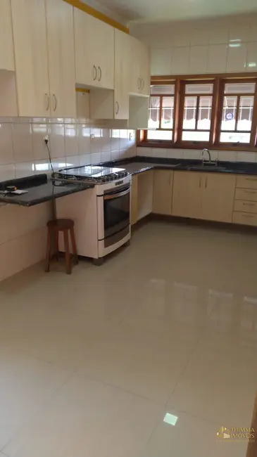 Casa de Condomínio com 4 quartos à venda, 340m2 em Jardim Coleginho, Jacarei - SP - imagem 8 Foto 8 de Casa de Condomínio com 4 quartos à venda, 340m2 em Jardim Coleginho, Jacarei - SP