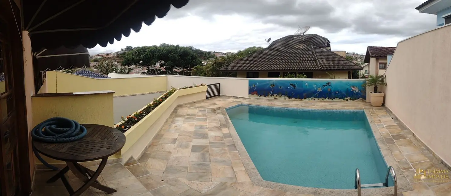 Casa de Condomínio com 4 quartos à venda, 340m2 em Jardim Coleginho, Jacarei - SP - imagem 3 Foto 3 de Casa de Condomínio com 4 quartos à venda, 340m2 em Jardim Coleginho, Jacarei - SP