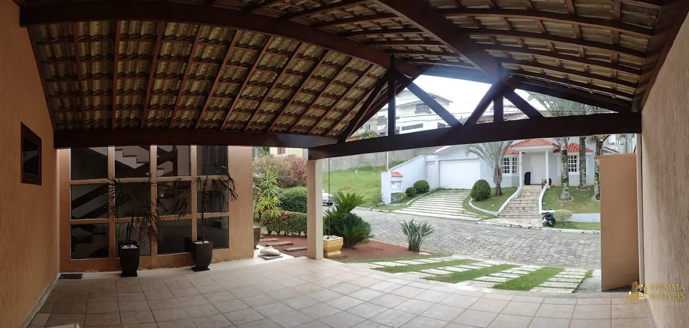 Foto 2 de Casa de Condomínio com 4 quartos para alugar, 340m2 em Jardim Coleginho, Jacarei - SP