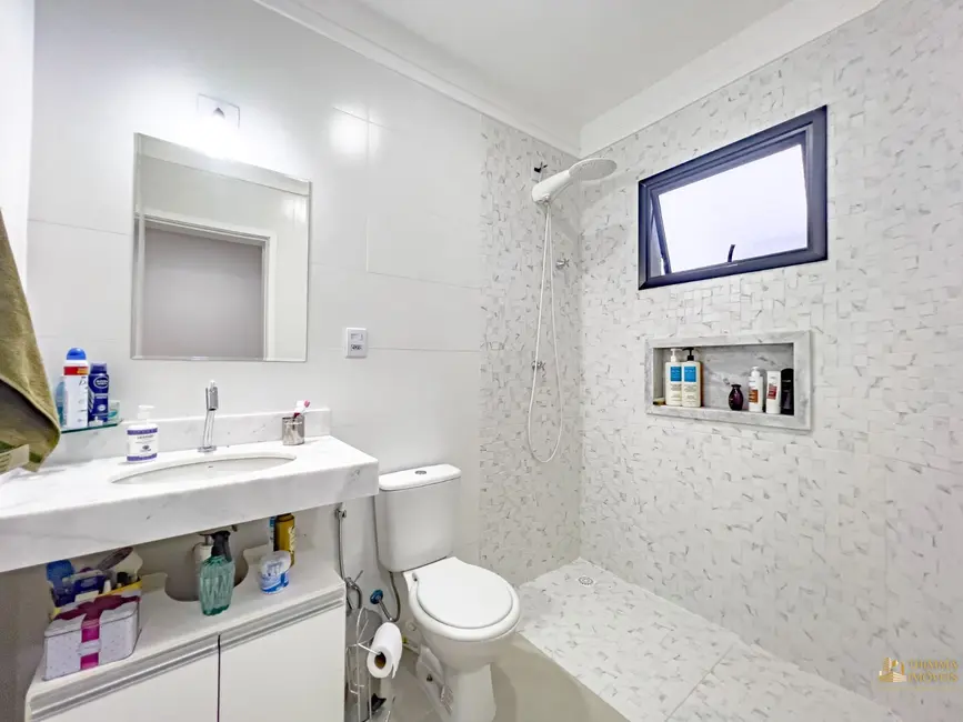 Foto 9 de Casa de Condomínio com 3 quartos à venda, 212m2 em Jardim Residencial Golden Park, Jacarei - SP