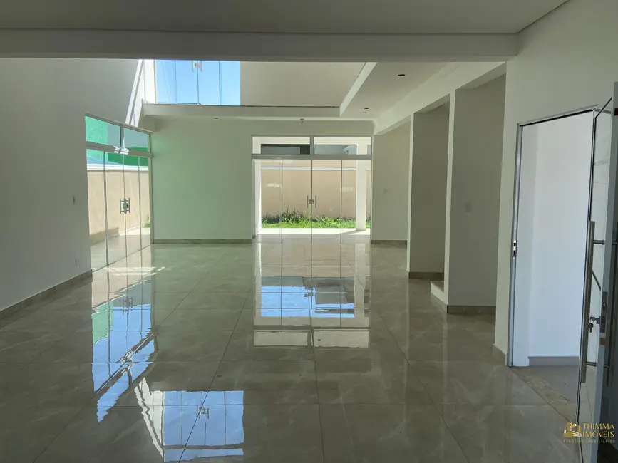 Foto 2 de Casa de Condomínio com 3 quartos à venda, 300m2 em Bairro do Grama, Cacapava - SP