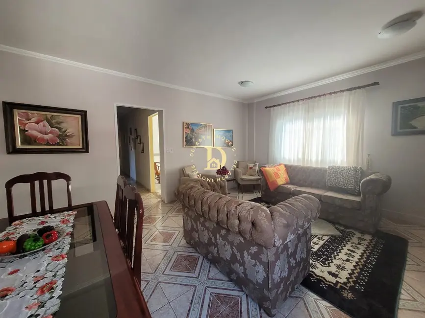 Sobrado com 3 quartos à venda, 183m2 em Sao Jose Dos Campos - SP - imagem 1 Foto 1 de Sobrado com 3 quartos à venda, 183m2 em Sao Jose Dos Campos - SP