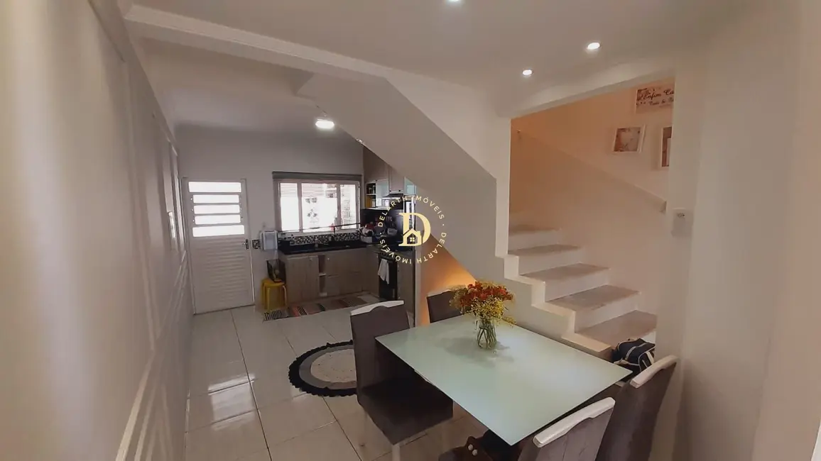 Casa de Condomínio com 2 quartos à venda, 80m2 em Sao Jose Dos Campos - SP - imagem 5 Foto 5 de Casa de Condomínio com 2 quartos à venda, 80m2 em Sao Jose Dos Campos - SP