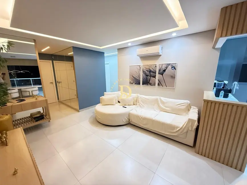 Foto 2 de Apartamento com 3 quartos à venda, 84m2 em Loteamento Villa Branca, Jacarei - SP