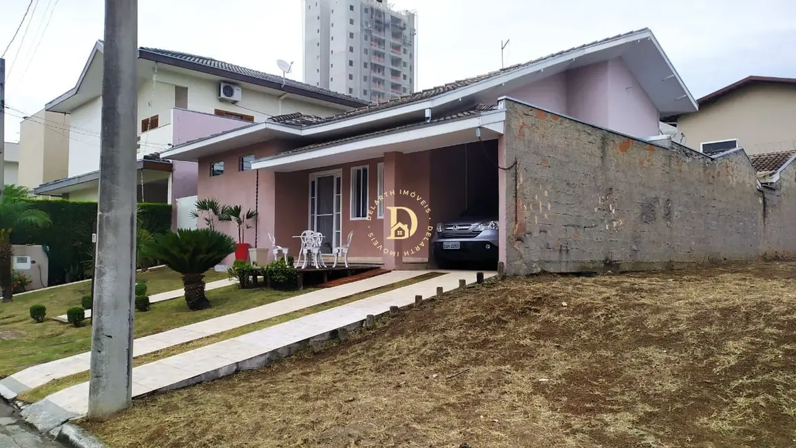 Foto 1 de Casa de Condomínio com 3 quartos à venda, 192m2 em Jacarei - SP