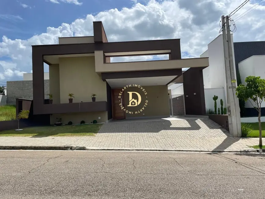 Foto 1 de Casa de Condomínio com 3 quartos para alugar, 150m2 em Bairro do Grama, Cacapava - SP