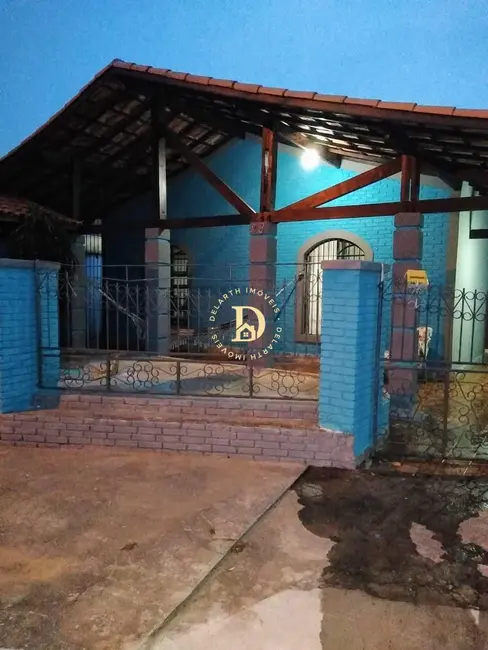Casa com 4 quartos à venda, 294m2 em Sao Jose Dos Campos - SP - imagem 1 Foto 1 de Casa com 4 quartos à venda, 294m2 em Sao Jose Dos Campos - SP