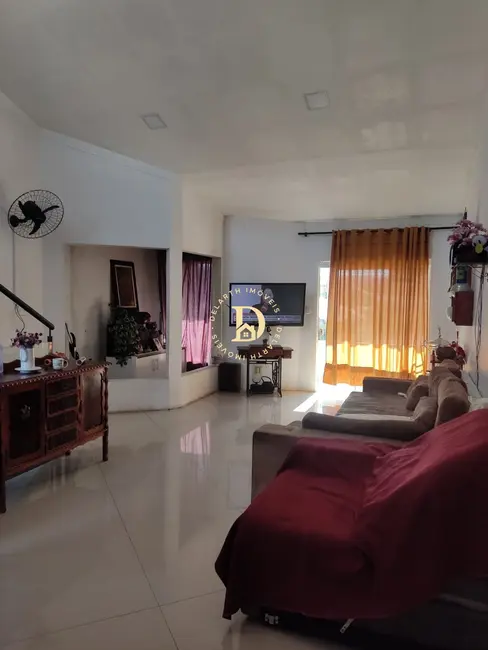 Foto 1 de Sobrado com 4 quartos à venda, 154m2 em Sao Jose Dos Campos - SP