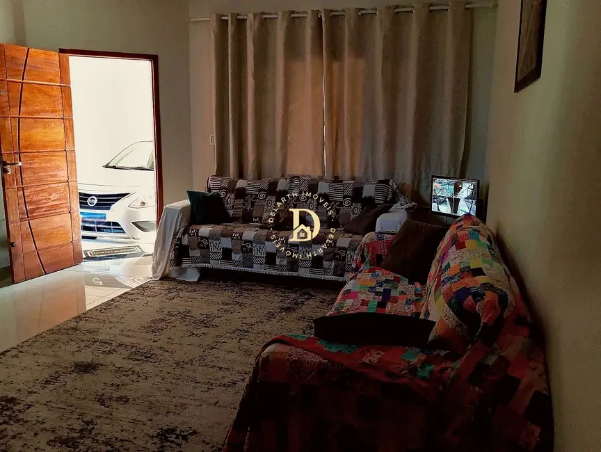 Sobrado com 3 quartos à venda, 204m2 em Sao Jose Dos Campos - SP - imagem 3 Foto 3 de Sobrado com 3 quartos à venda, 204m2 em Sao Jose Dos Campos - SP